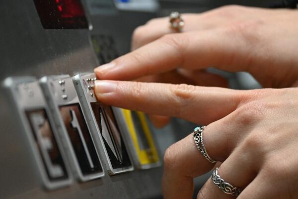 Trik za lift koji malo ko zna: Kako da odete na željeni sprat bez zaustavljanja?