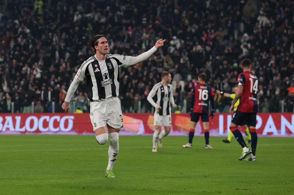 Vlahović posle rasprave sa navijačima dao treći vezani gol za Juventus (Video)