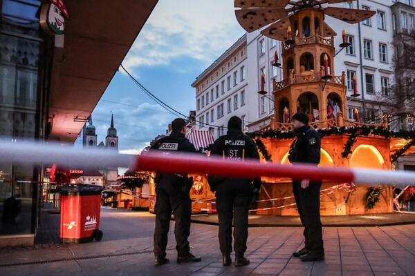 "Poneću dovoljno noževa sa sobom": Objavio jeziv snimak, pa zapretio! Sprečen još jedan pokolj u Nemačkoj!