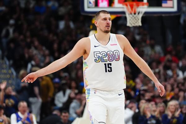 Nikola Jokić nastavlja da pomera granice u NBA ligi (Foto)