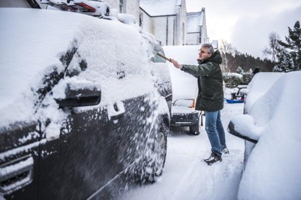 Da li treba prati automobil kada su ovako niske temperature? Jedno nikako ne smemo uraditi, niste ni svesni ovoga