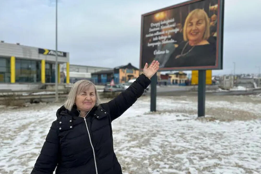 Penzionerka Snežana videla bilbord sa svojim likom, pa se šokirala: Divan gest kolega zauvek će pamtiti (FOTO)