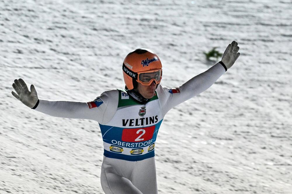 Dominacija Austrijanaca! Štefan Kraft pokorio Oberstdorf