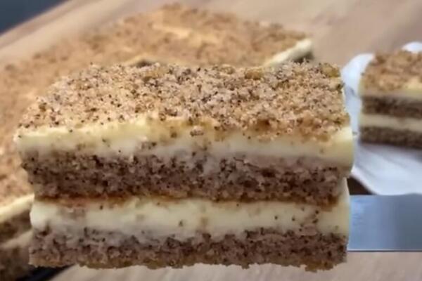 Najlepša italijanska svečana torta: Idealna je za Božić, topi se u ustima koliko je sočna (RECEPT)