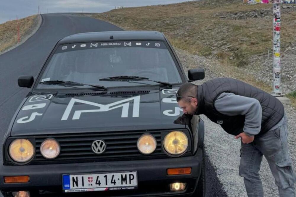 Petar za manje od 2 meseca golfom dvojkom prešao Evropu: Bez puno novca, a niko mu nije verovao da je moguće (FOTO)