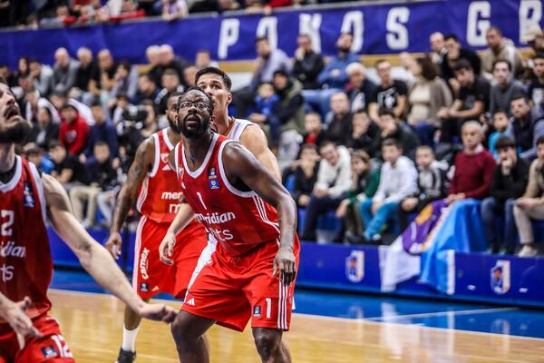 Nemilosrdna Zvezda uništila Mornar! Stotka za rekord sezone