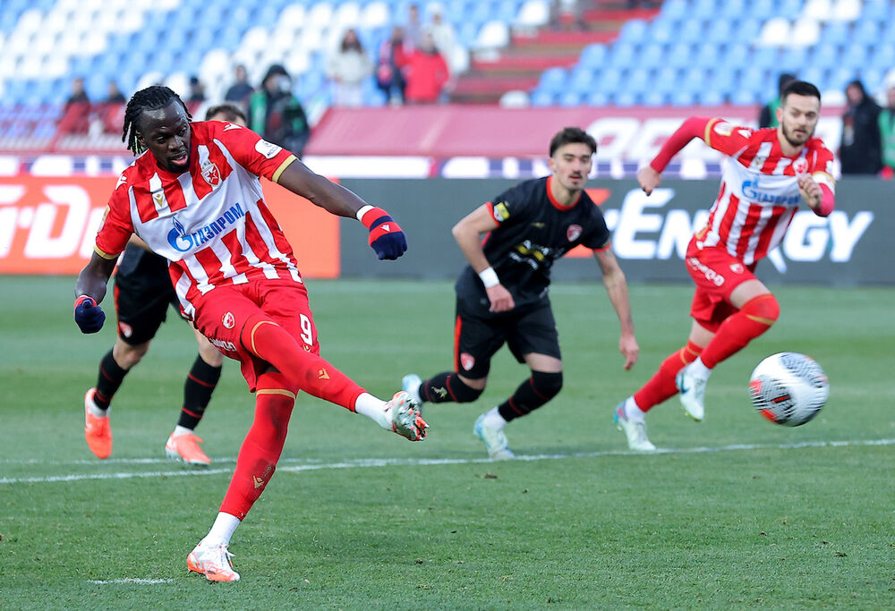 FK Crvena zvezda, FK Radnički Kragujevac, Superliga Srbije